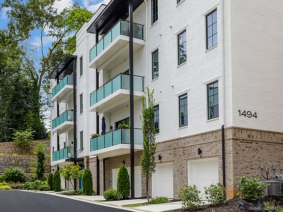 Gated Distinctive Art Moderne Condo Flats in the Heart of Atlanta s Druid Hills