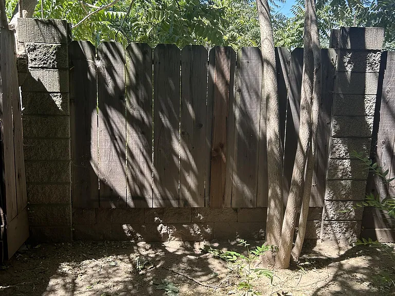 1808 Colorado Ave — Photo 12