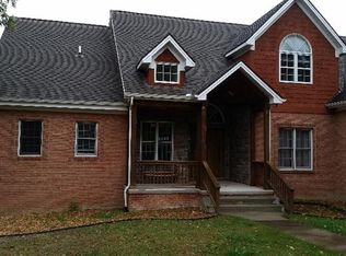 5749 Old Us Highway 23, Fenton, MI 48430