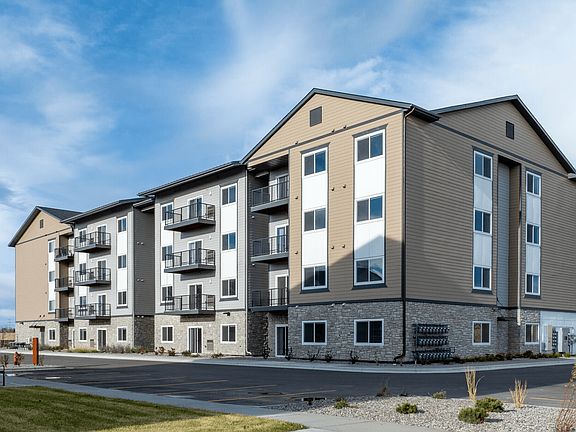 3rd image of 303 Belgrade Blvd #4364774