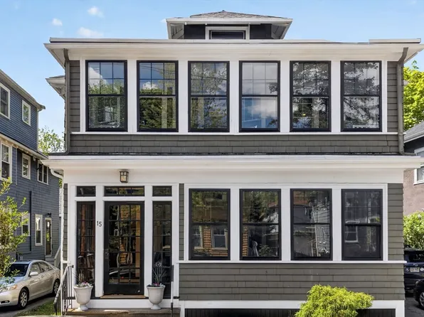 15 Kingsboro Park #2, Boston, MA 02130