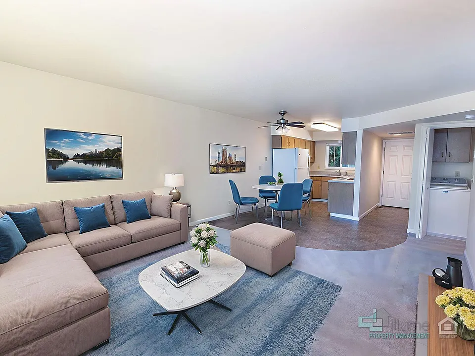 3489-3493 Hawthorne Ave NE