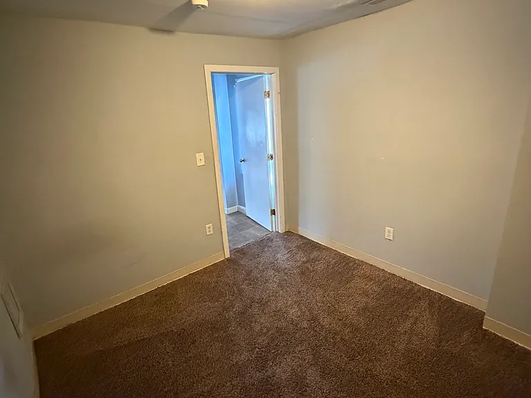 236 Bridge St #5 — Photo 14