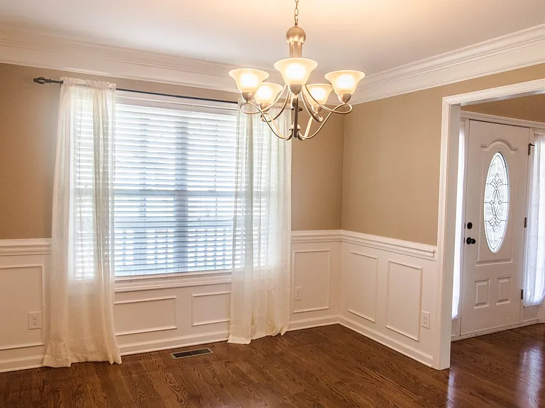 3349 Melissa Ln — Photo 3