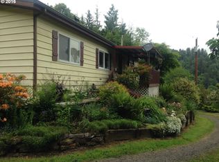 360 Jd Ln, Reedsport, OR 97467