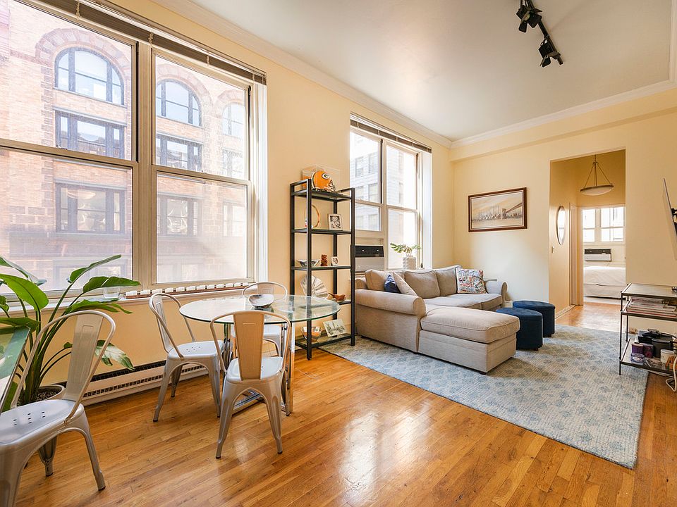 1st image of 23 Waverly Pl APT 4P