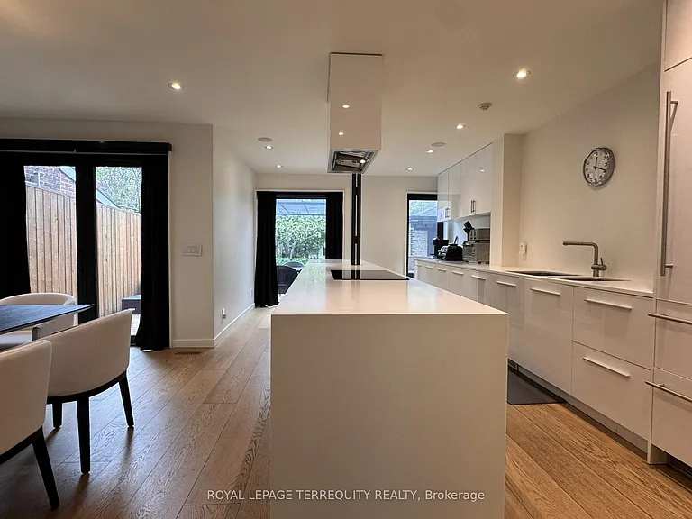 67 Gormley Ave — Photo 6