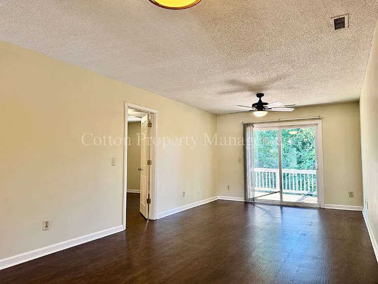 107 Lullwater Dr #201 — Photo 5
