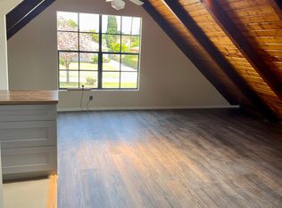 2308 Oakmont Ave #B, Santa Ana, CA 92706