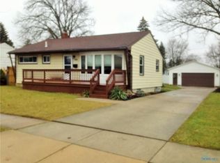 1235 Holgate Ave, Maumee, OH 43537