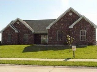 1740 Ashley Ct, Fulton, MO 65251