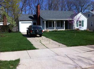 1225 Riverwood Ter, Saint Joseph, MI 49085