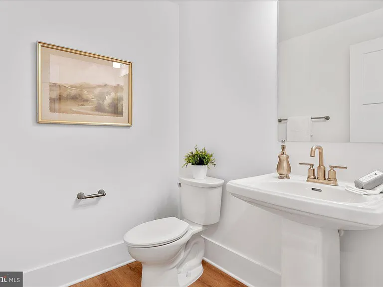807 Radcliff Ave — Photo 22