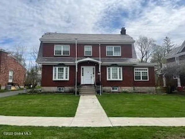 1718 Randolph Road, Schenectady, NY 12308