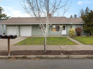 16317 SE Salmon St UNIT A, Portland, OR 97233