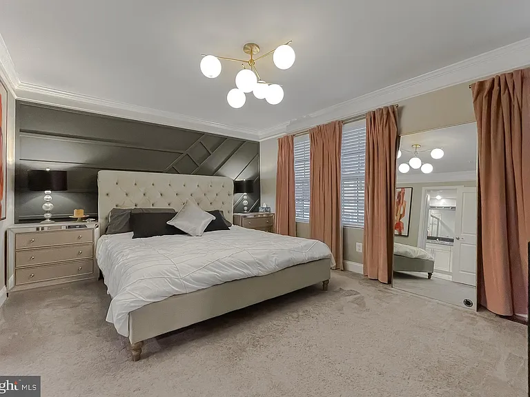 23810 Myrtle Glen Way — Photo 32