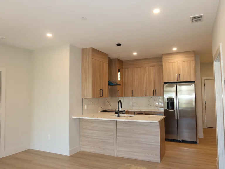 160 Washington St #3004 — Photo 4