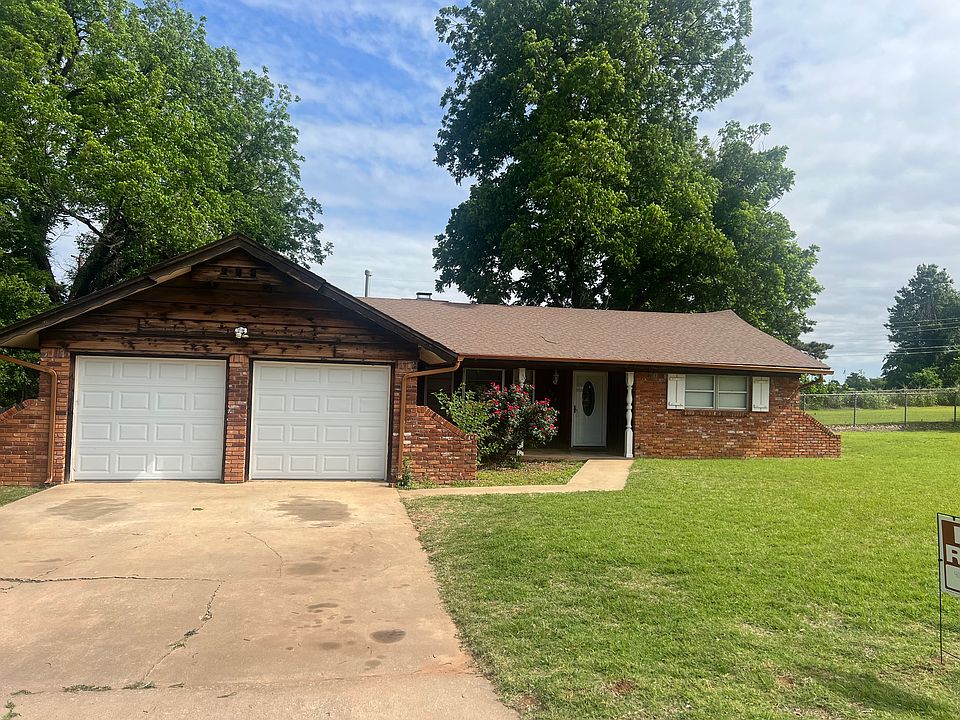 1st image of 126 Orchard Dr