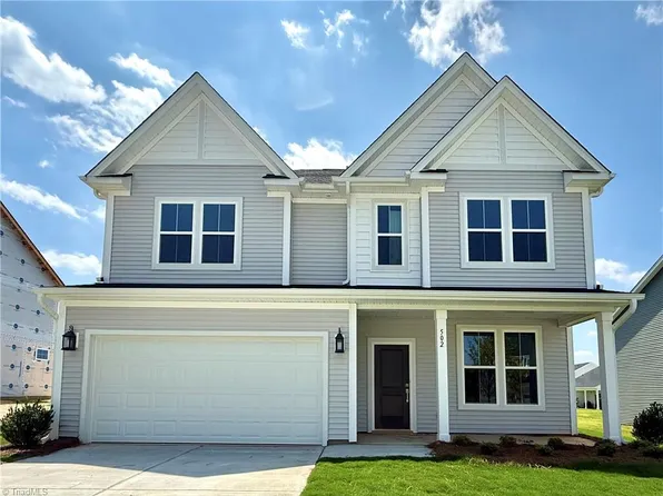 502 Yarrow Dr, Lexington, NC 27295