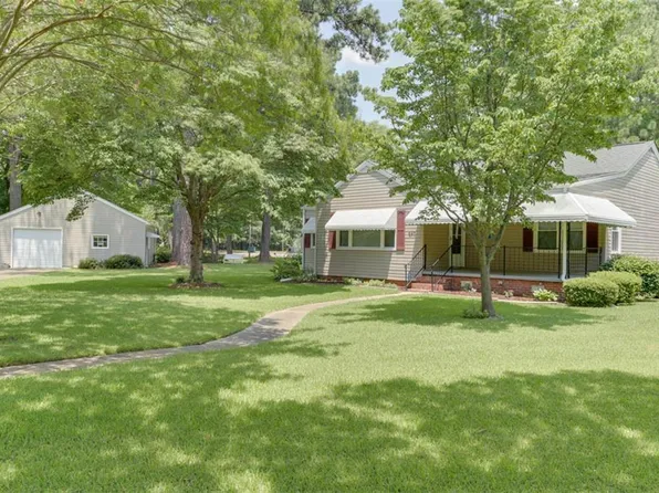 247 Cypress Cir, Portsmouth, VA 23701