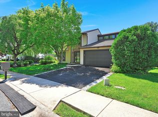 896 Salisbury Ct, Lancaster, PA 17601