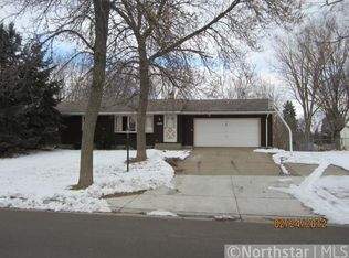1279 Lark Ave E, Maplewood, MN 55109