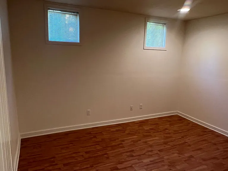 1853 Garden Ave — Photo 12