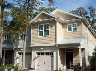 1612 Fenway Ln #4, Wilmington, NC 28403