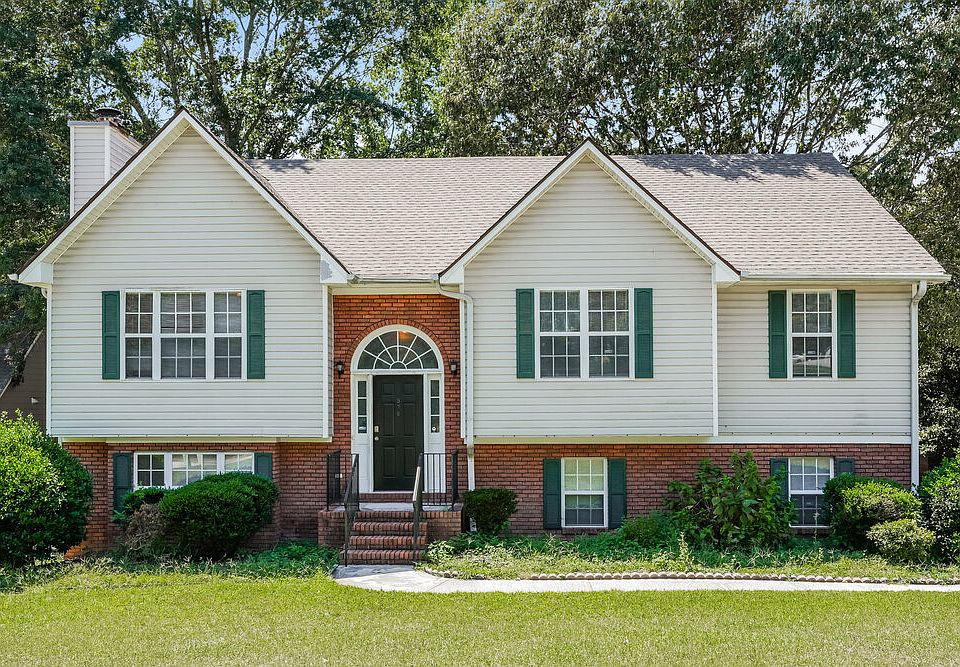 1st image of 976 Masters Ln