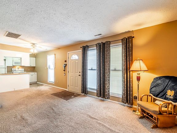 5th image of 5122 Woodmark Dr