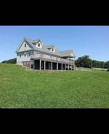 4th image of 400 Highmount Rd
