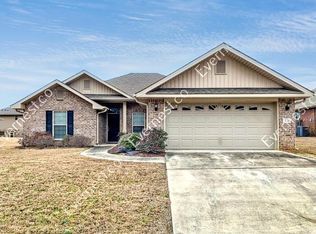 338 Ivy Hills Cir, Calera, AL 35040