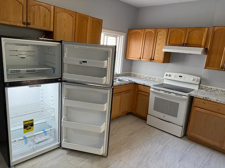 32 Blake St #1 — Photo 7