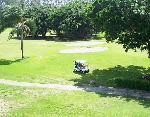 Home For Sale In Boca Teeca