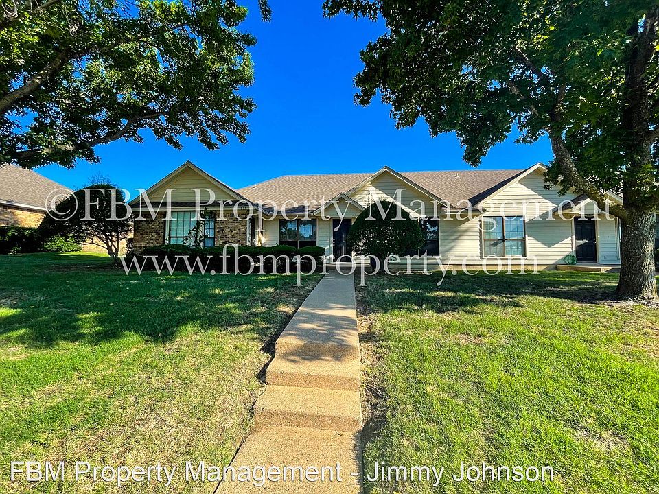 1st image of 714 Biloxi Dr #714