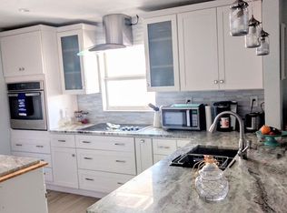 2732 Arbutus St, Naples, FL 34112