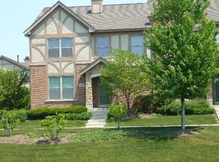 1732 Lancaster Way, Northbrook, IL 60062