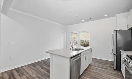 5243 Forsyth Park St — Photo 9