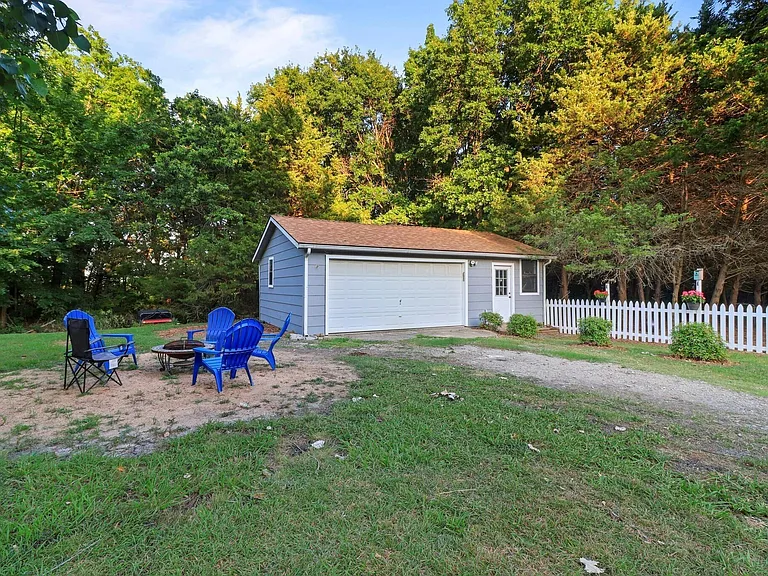 5978 County Road 471 — Photo 24