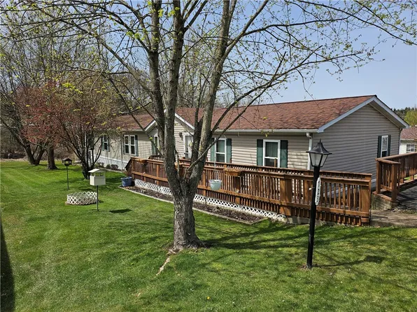 723 Joy Ln, Butler, PA 16001
