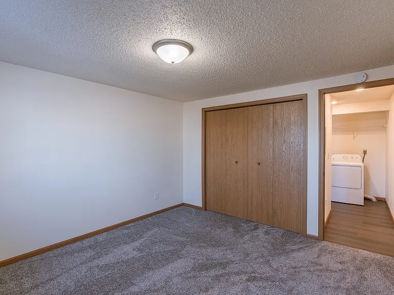 Fargo, ND Berkshire Apartments | Bedroom