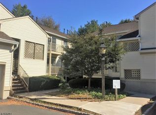 39 Jamestown Rd, Basking Ridge, NJ 07920