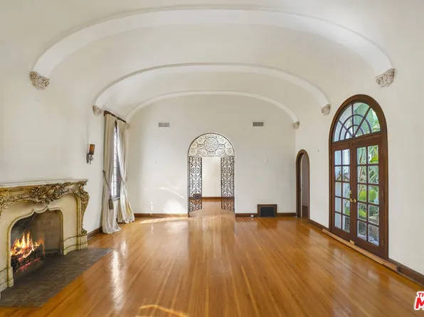 609 S Highland Ave, Los Angeles, CA 90036