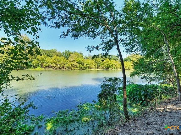 4th image of 213 River Front Dr
