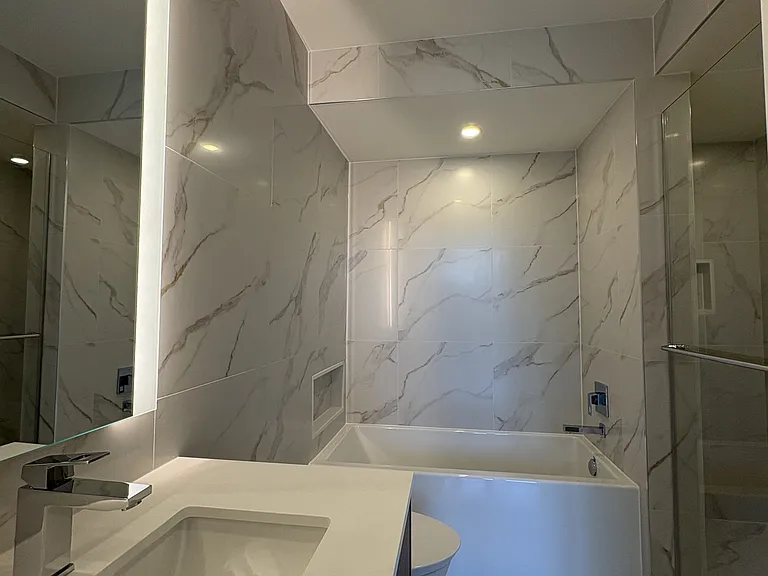 2105 W 46th Ave #409 — Photo 10