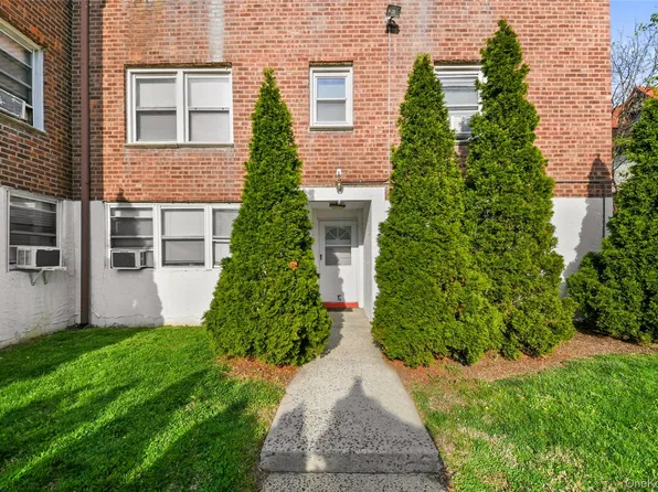 79 N Broadway #E, White Plains, NY 10603