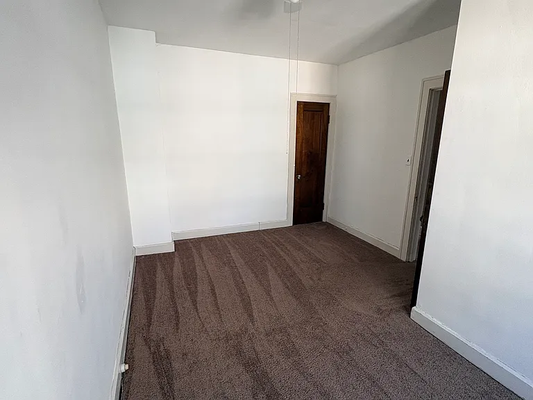15735 Clifton Blvd #2 — Photo 17