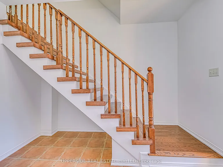 2341 Parkhaven Blvd W #5 — Photo 5
