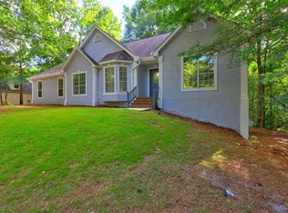 20 Wilkes Ct, Newnan, GA