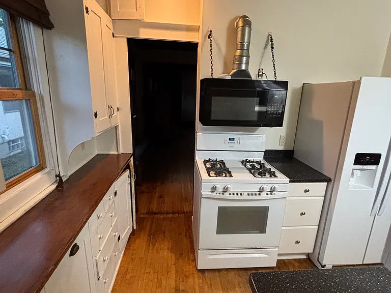 1195 Portland Ave — Photo 7